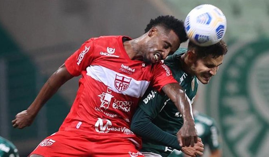 CRB vence Palmeiras nos pênaltis e avança para as oitavas na Copa do Brasil