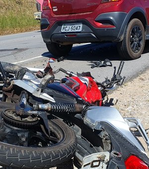 Motociclista morre após bater em carro na zona rural de Porto Calvo