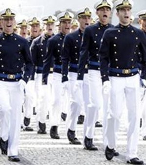 Concurso da Marinha para fuzileiros tem 1.300 vagas de nível médio