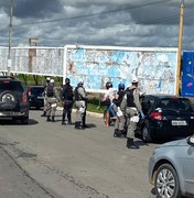 BPRv realiza blitz e aborda mais de 300 veículos na AL 220 em Arapiraca