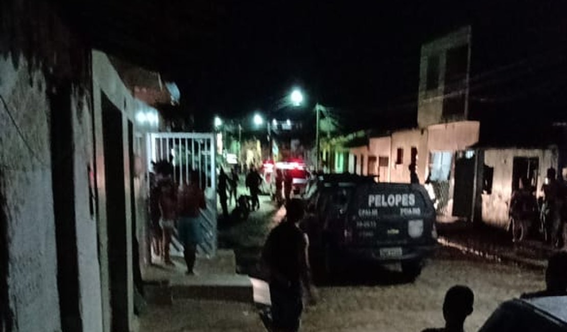 Colônia Leopoldina: homem tenta estuprar mulheres e na fuga toca fogo na casa