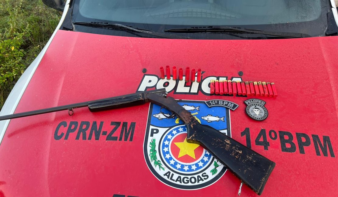 Homem é preso com arma de fogo e munições em Joaquim Gomes