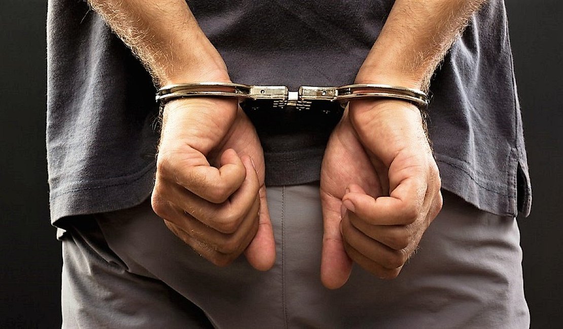 Jovens são presos com 28 quilos de maconha na capital alagoana