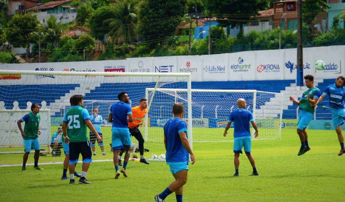 CSA finaliza preparação para estreia histórica