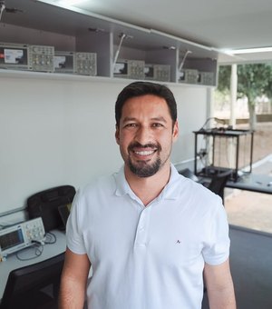 Rodrigo Cunha ajuda a aprovar seguro para entregadores de aplicativo e defende cobertura previdenciária para motoboys