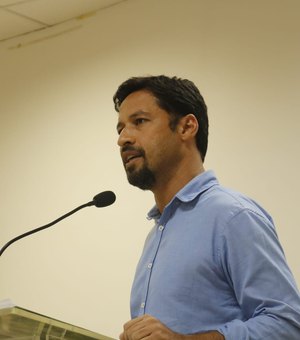 Rodrigo Cunha é relator de Lei que acaba com questionamentos e garante pagamento de precatórios a professores