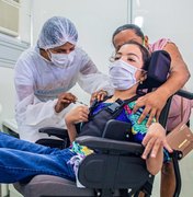 Crianças de Arapiraca com comorbidade ou deficiência permanente começam a ser vacinadas nesta quarta-feira (26)