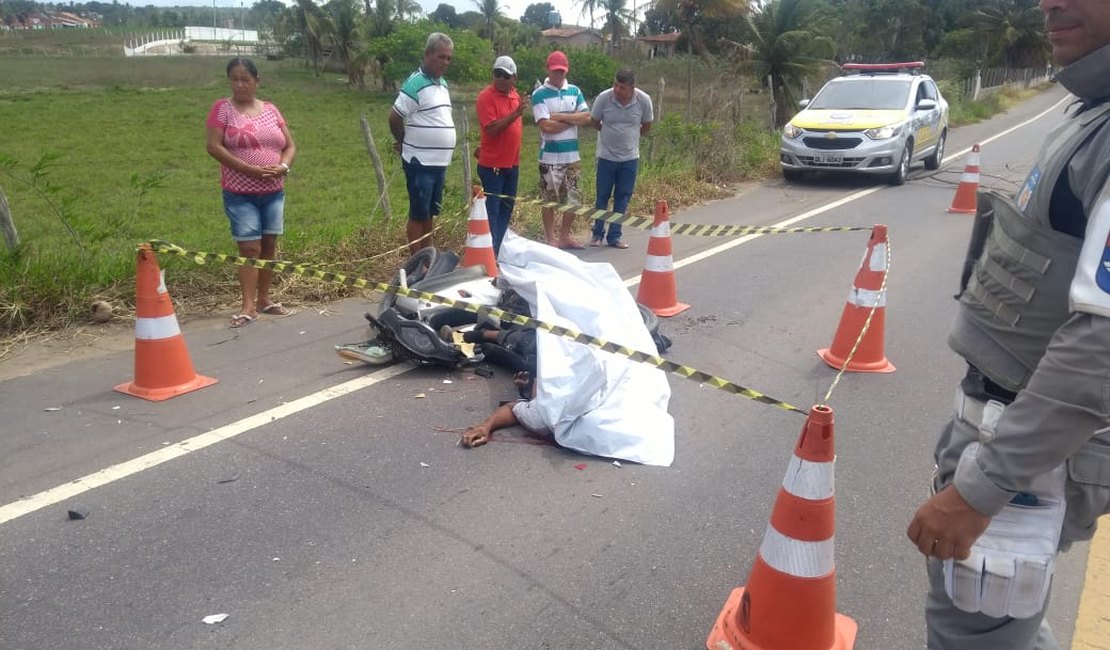 Homem morre em acidente com cinquentinha na AL 220 em Arapiraca