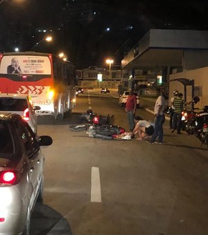 Acidente entre motocicletas deixa um ferido em Maceió