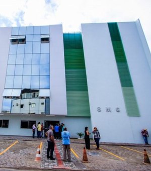 Prefeitura de Maceió esclarece vacinar apenas estudantes da saúde que estejam trabalhando