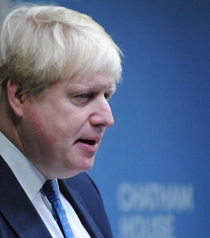 Boris Johnson anuncia novo lockdown na Inglaterra para conter variante do coronavírus