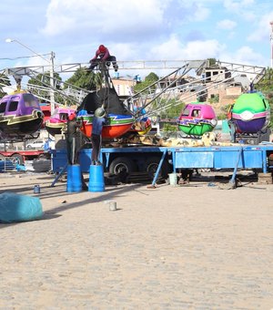 Tradicional parque de diversões começa a ser montado em Arapiraca