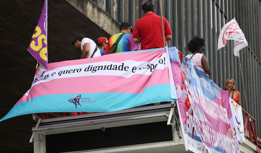 Marcha Trans ocupa ruas centrais de São Paulo e pede mais visibilidade