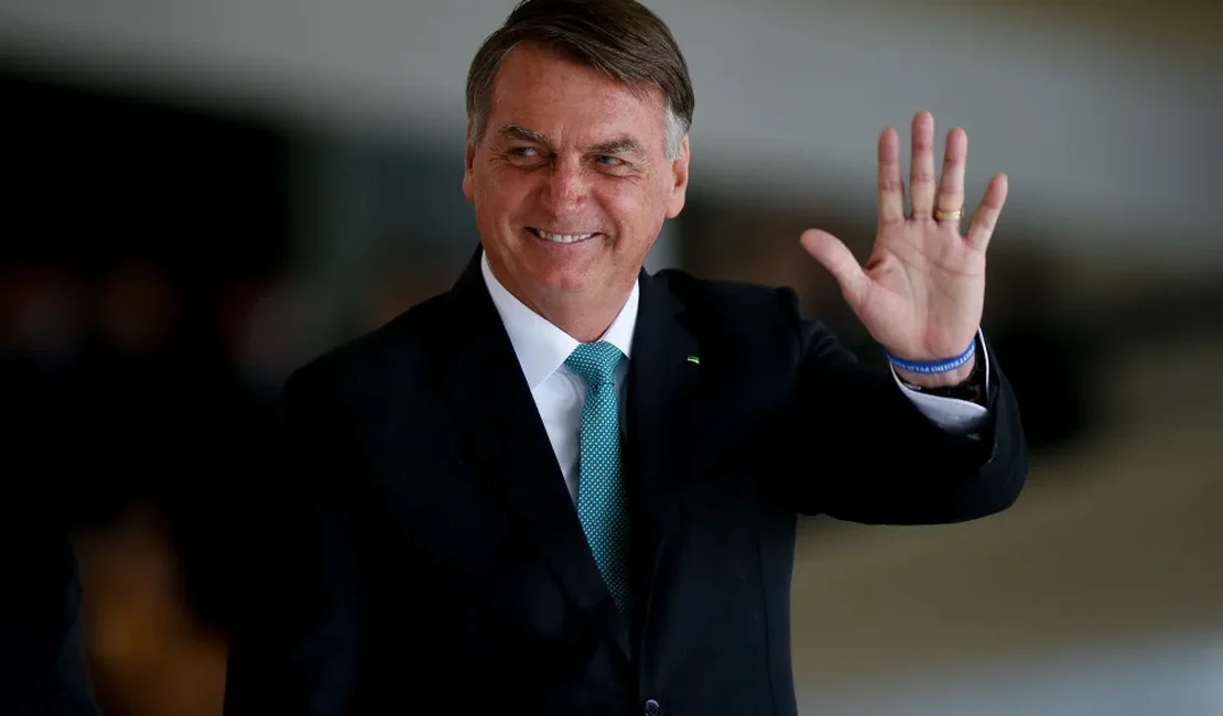 Bolsonaro diz que dará a solução para o fim da guerra na Ucrânia
