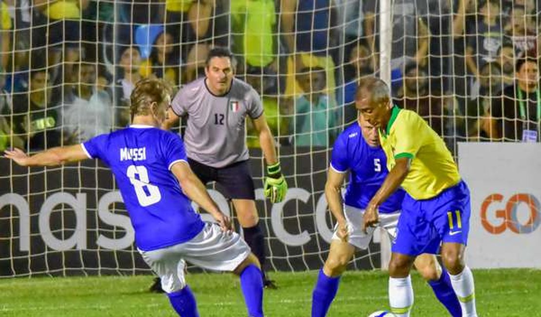 Brasil perde para a Itália em jogo de reencontro do tetra