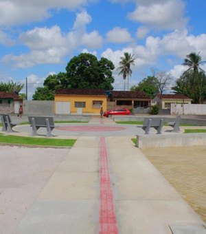 Prefeitura de Penedo constrói praça no povoado quilombola Tabuleiro dos Negros