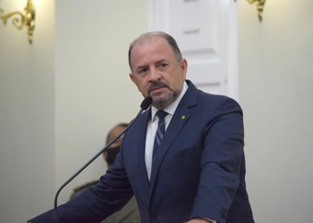 Albuquerque perde o PTB, busca novo partido e tem sonho de ser candidato ao governo interrompido