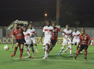 CRB enfrentará Brasil-RS com público no estádio