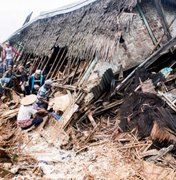 Deslizamento de terra mata pelo menos 15 pessoas 