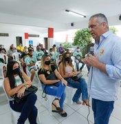 Alfredo Gaspar encontra artistas e ouve propostas para segmento em Maceió