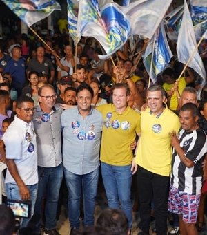 Marx Beltrão reúne multidão em Coruripe em Caravana de apoio a sua reeleição