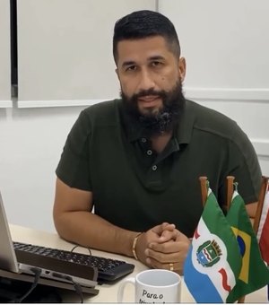 Vereador delegado Fábio Costa propõe PL que regulariza comércio ambulante em Maceió