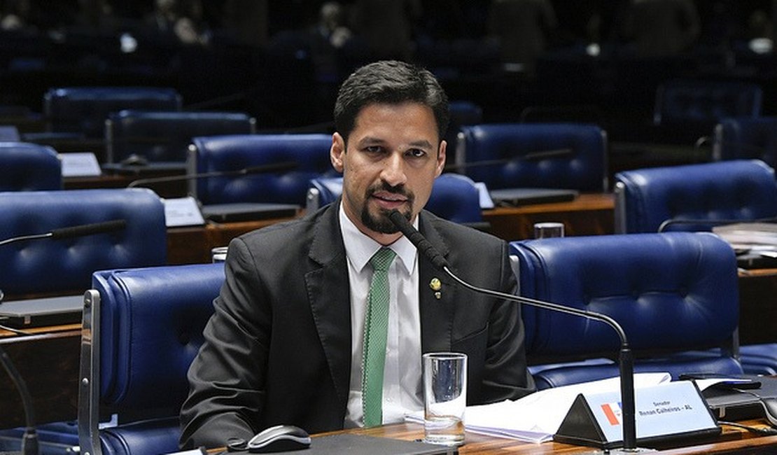 Senador alagoano revela clima tenso em Brasília