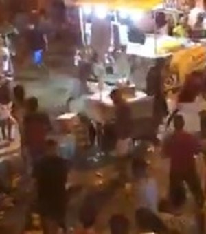 [Vídeo] Pancadaria em festa no Pontal do Peba deixa ao menos três feridos