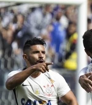 Corinthians vence a Ponte Preta e encerra jejum de um mês sem vitórias