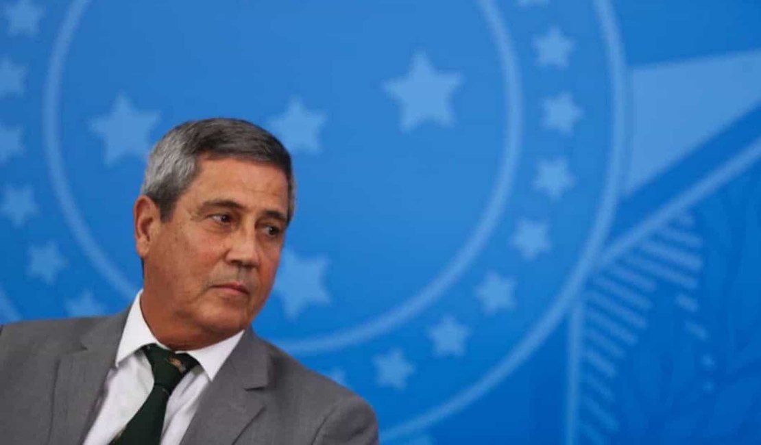 Coronavírus: Bolsonaro determina a Braga Netto articular apoio extra a Estados