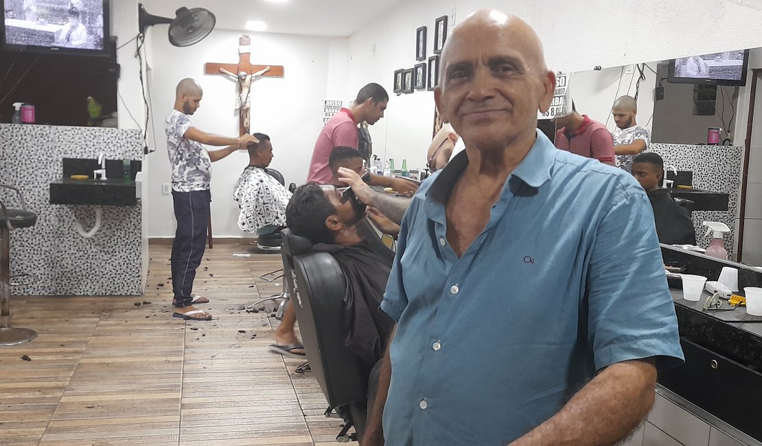 Tradição secular : barbearia familiar atravessa  150 anos na arte de cortar cabelos