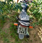 Após denúncia, Policia Militar  recupera moto abandonada sem as rodas em Arapiraca  