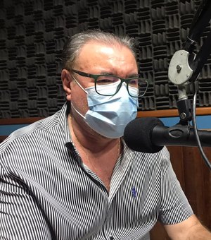 Cícero Almeida confirma traição partidária, mas garante colocar campanha nas ruas da Capital