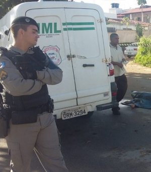 Motoboy é assassinado com tiro na cabeça no bairro da Pitanguinha, em Maceió