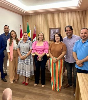 Prefeita e OAB discutem melhorias para advocacia e doação de terreno para subseção em Porto Calvo