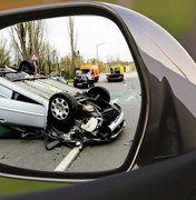 Seis pessoas morrem acidente entre carro e carreta