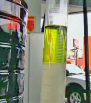 Procon Arapiraca divulga mais um teste feito em postos de combustíveis