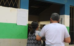 Eleitores votam em nos colégios eleitorais de Maragogi