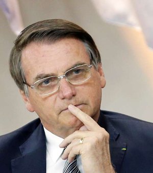 Após críticas de Celso de Mello, Bolsonaro diz ter ficado ‘chateado’