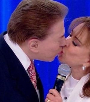 Íris Abravanel invade gravação do SBT e beija Silvio Santos