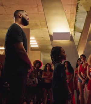 Chris Brown lança parceria com Drake e divide fãs de Rihanna