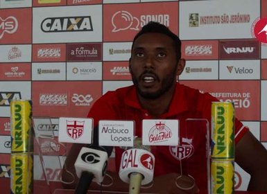 Volante do CRB quer ver o time concluir bem a Série B