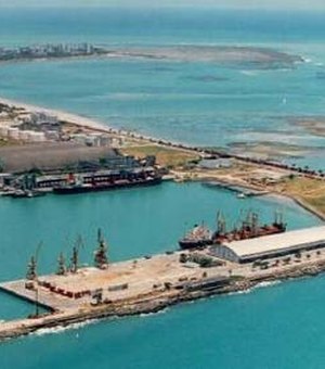 Ministro anuncia dragagem e reforma do terminal de Passageiros do Porto de Maceió