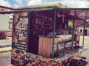 Empresa de food truck oferta vaga de trabalho em Penedo