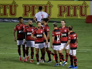 Flamengo tem problemas médicos para a partida contra a LDU