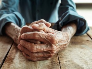 Número de idosos que foram internados por quedas diminui em Maceió