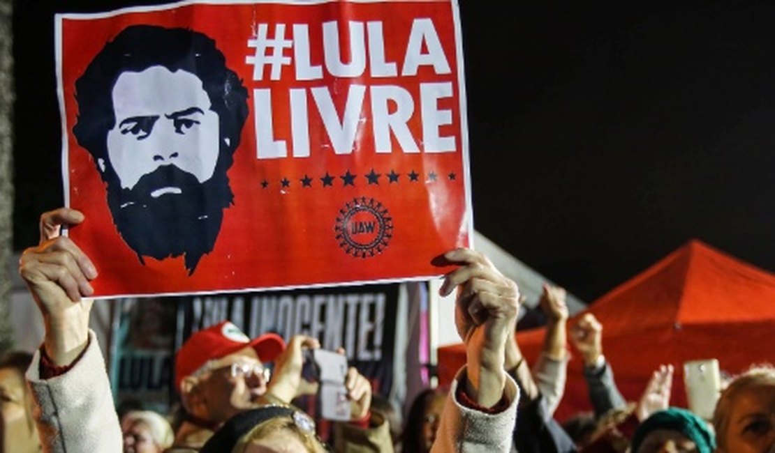 Em mensagem de Natal, Lula pede que militância não tema 'valentões'