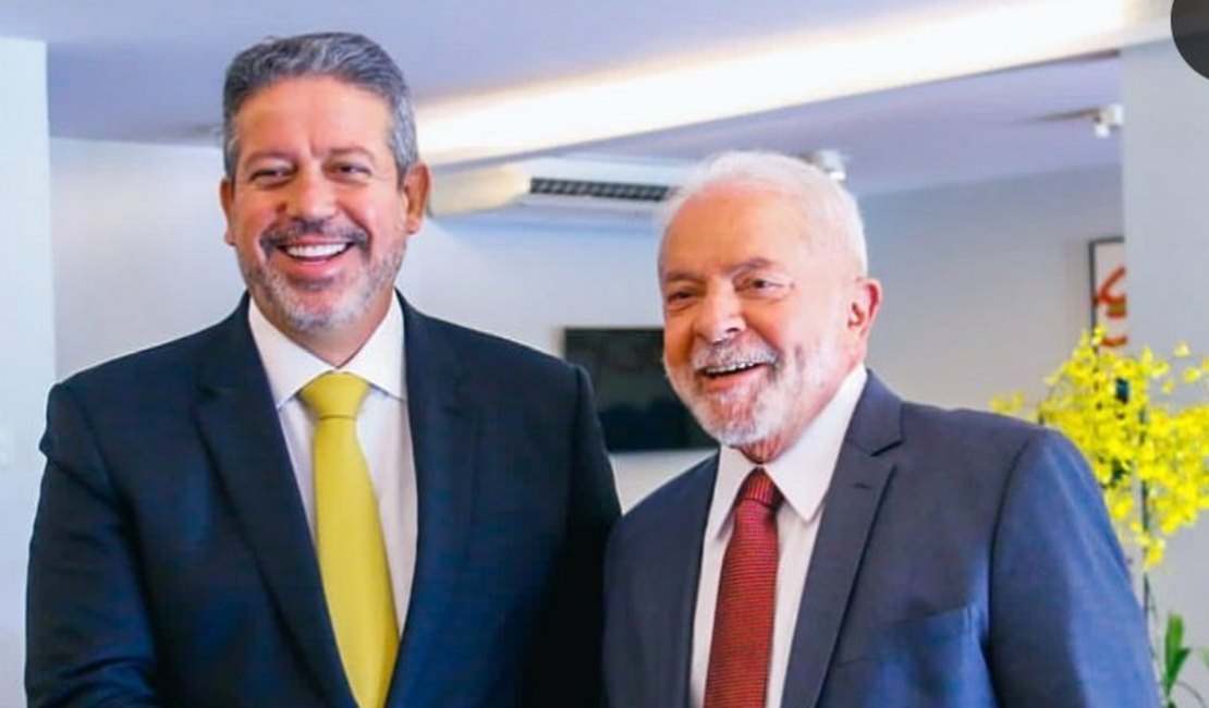 Arthur Lira tem Lula nas mãos e Renan Calheiros no bolso