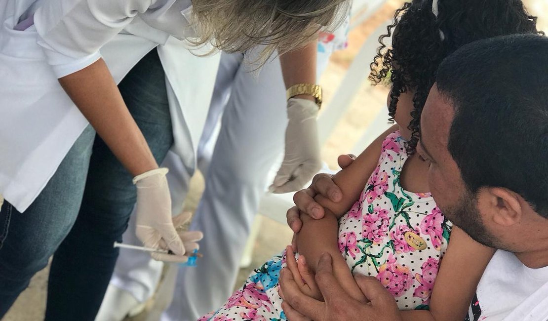 Campanha de vacinação contra sarampo e poliomielite segue até dia 14