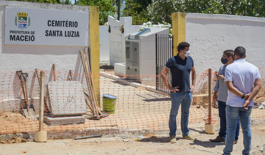 Infraestrutura: Prefeito Rui Palmeira vistoria obras em Riacho Doce